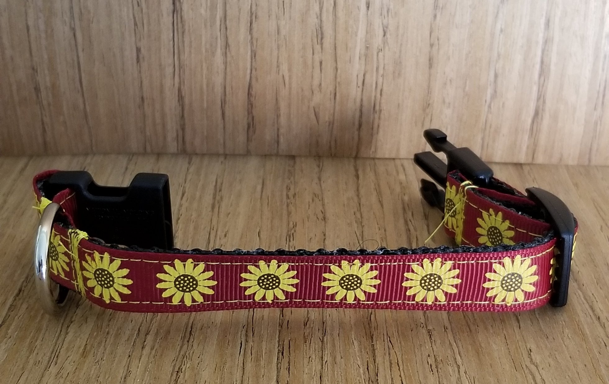 Main Collar/ Small/ Maroon & Yellow Flowers image